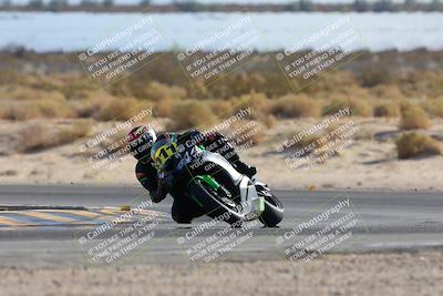 media/Nov-16-2024-CVMA (Sat) [[0e4bb1f32f]]/Race 9-Amateur Supersport Middleweight/